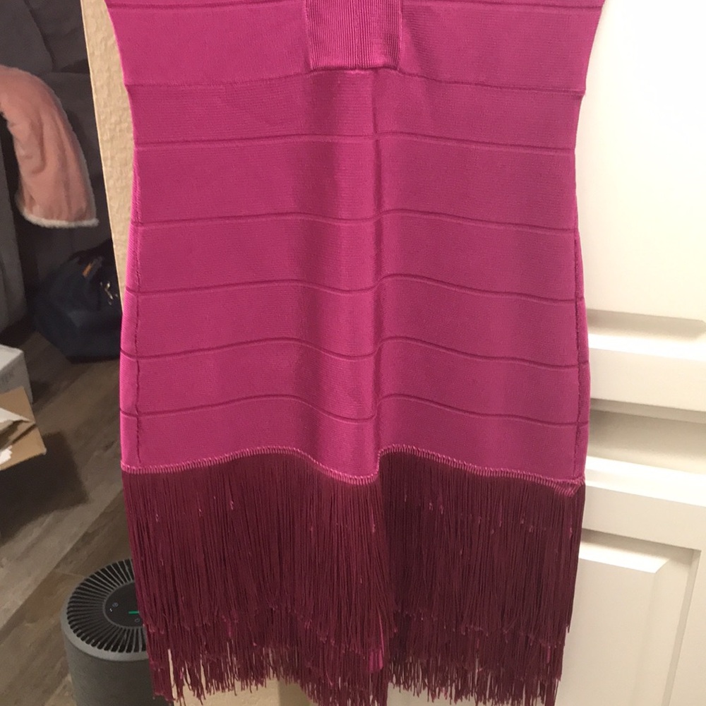 Venus fuchsia bodycon dress with fringe bottom - Picture 3 of 8